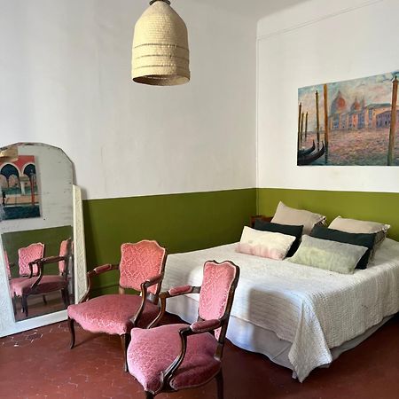 L'Appartement Du Cafe De L'Horloge La Ciotat Luaran gambar