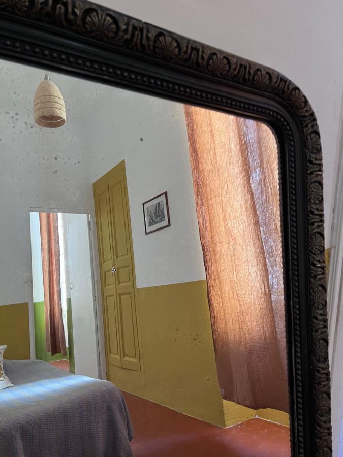 L'Appartement Du Cafe De L'Horloge La Ciotat Luaran gambar