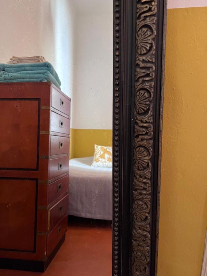 L'Appartement Du Cafe De L'Horloge La Ciotat Luaran gambar