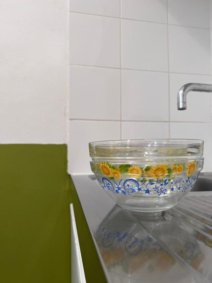 L'Appartement Du Cafe De L'Horloge La Ciotat Luaran gambar